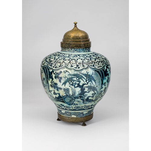 Safavid Grisaille Jar